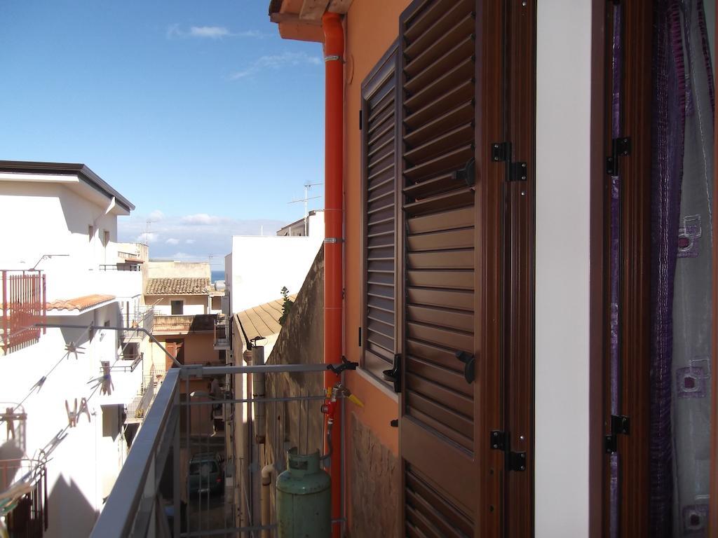 Ferienwohnung Zu Pippinu Castellammare del Golfo Zimmer foto