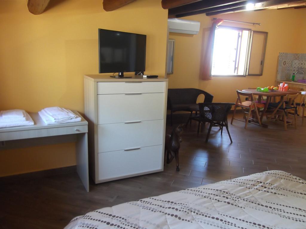 Ferienwohnung Zu Pippinu Castellammare del Golfo Exterior foto