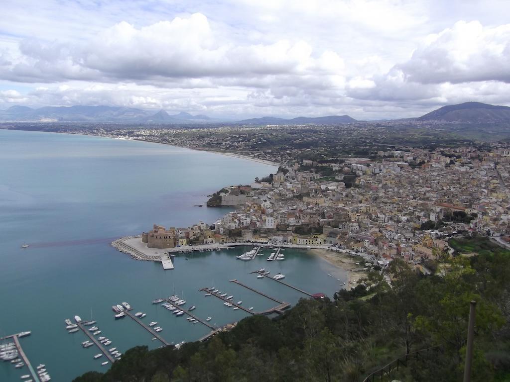 Ferienwohnung Zu Pippinu Castellammare del Golfo Exterior foto